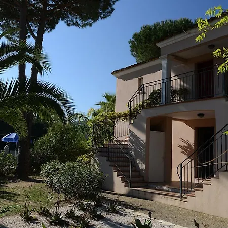 Prestige Odalys Le Clos Bonaventure 3*